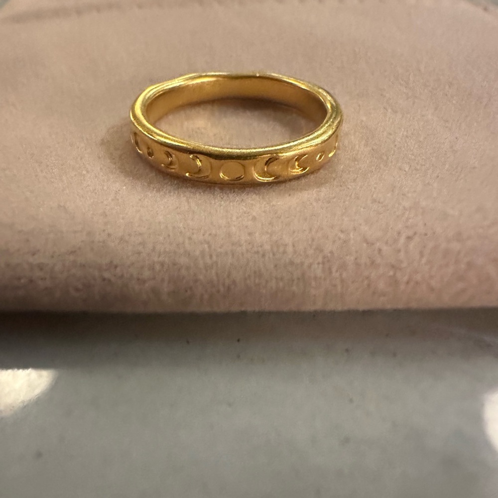 Kirstin Ash Eclipse Ring